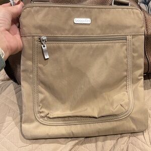 Baggallini Beige Messenger Bag